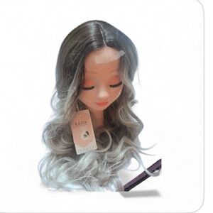 LATIV Elegant Lace Front Ombre Gray Wig for Women
